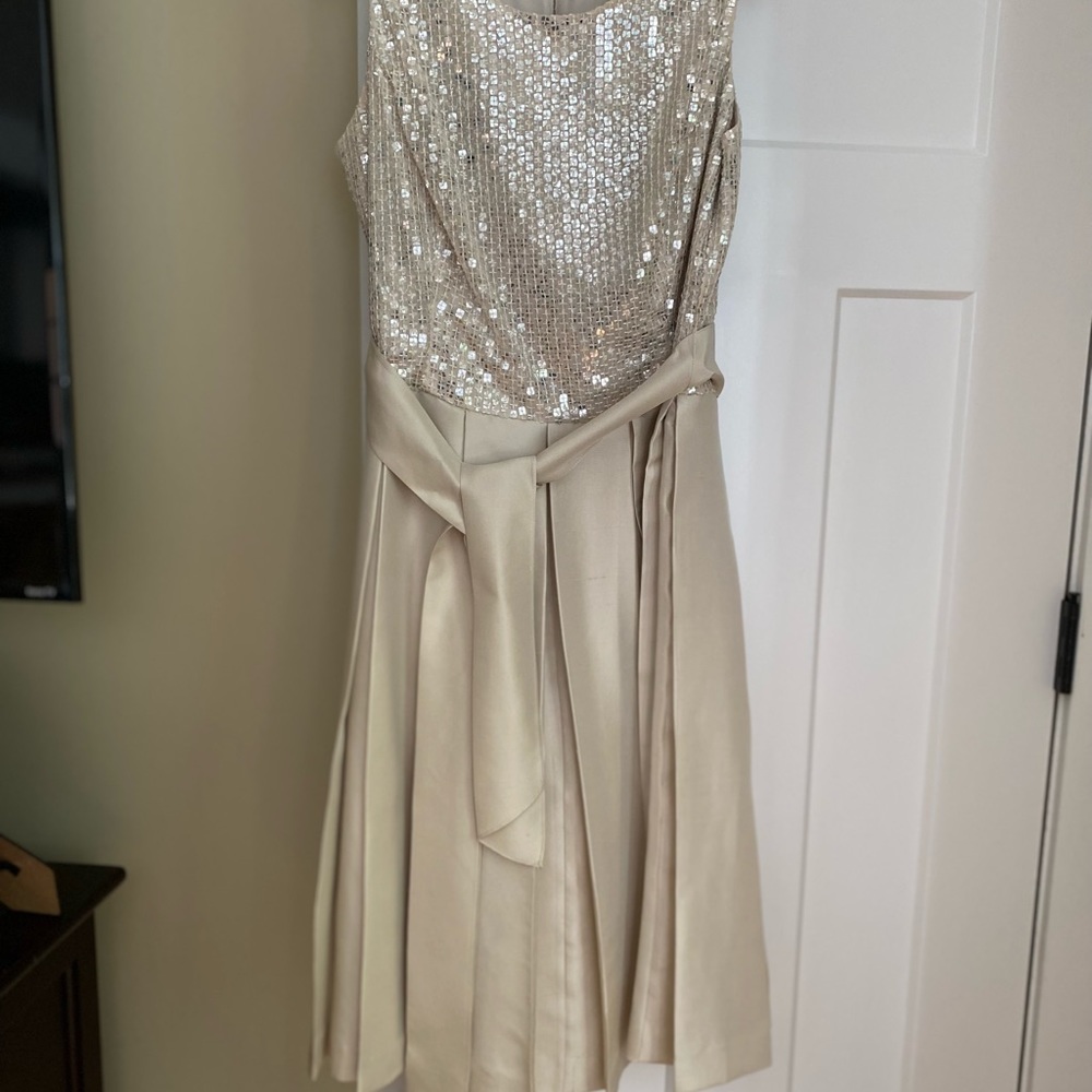 Calvin Klein cocktail dress. - Picture 3 of 6